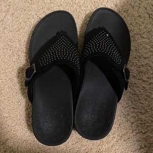 Vionic heeled sandals